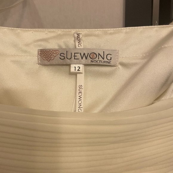 Sue Wong Ivory Wedding Formal Dress with Sequins and Flowers - Picture 6 of 6